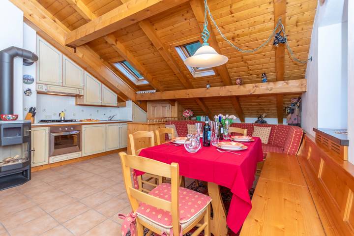 Appartamento vacanze per 6 persone, con vista lago e balcone - 1