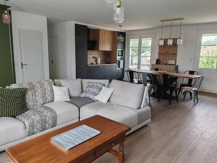 Location de vacances pour 7 personnes, avec terrasse et jardin à Dompierre-sur-Mer - 2