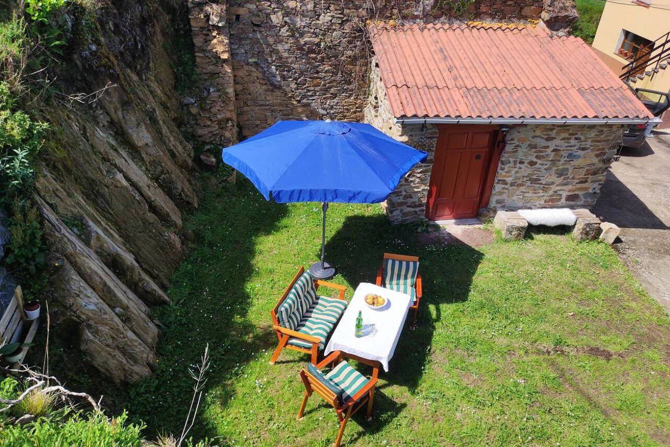 Ganze Wohnung, Ferienwohnung für 6 Personen mit Garten in Pravia, Costa Verde (Spanien)