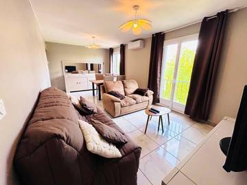 Gîte pour 6 personnes, avec vue et jardin, animaux acceptés à Cournonterral