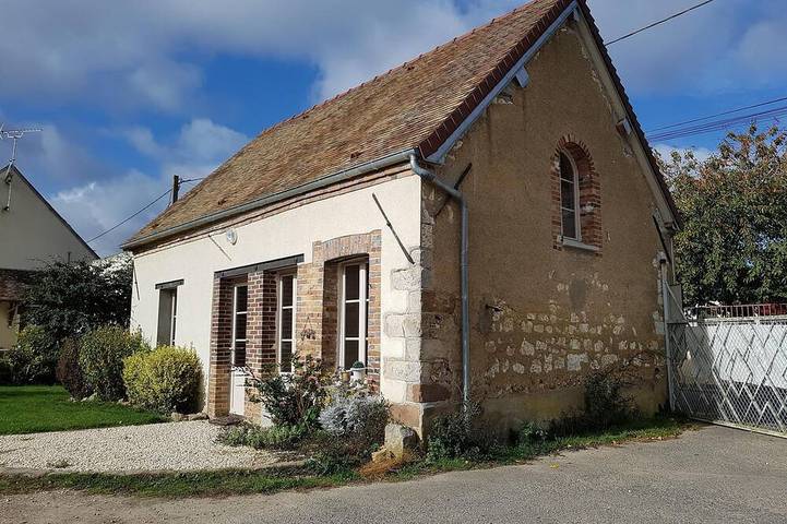 Gîte pour 5 personnes, avec terrasse dans Yonne