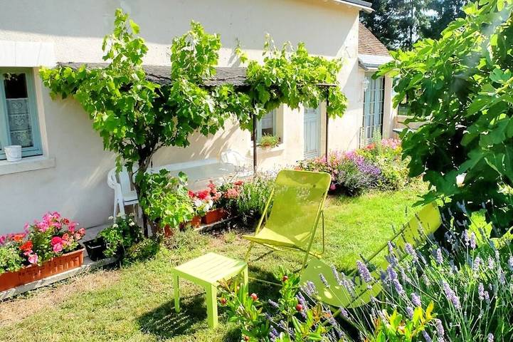 Gîte pour 4 personnes, avec Terrasse et Jardin