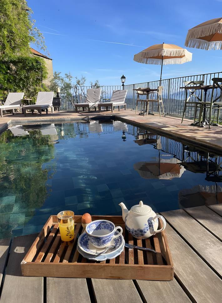 Chambre d’hôte pour 2 personnes, avec vue sur le lac dans Haute-Corse