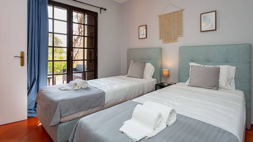Apartamento entero, Gorgeous 2Bdr W/Patio & Pool by Lovelystay in Vilamoura, Quarteira