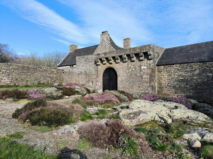 Maison d’hôte pour 2 personnes, avec jardin et jacuzzi