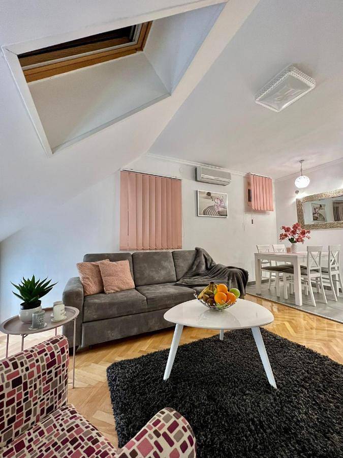 Gîte pour 2 personnes, avec Terrasse à Novi Sad
