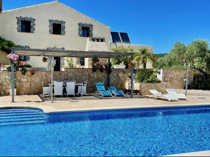 Maison de vacances pour 7 personnes, avec terrasse ainsi que piscine et vue - 1