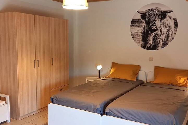 Location de vacances pour 6 personnes, avec terrasse et jardin dans Samrée - 3