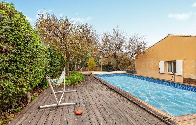 113m2 Apartamento de lujo con piscina y aparcamiento, cerca de Toulon y el centro de la ciudad in Six-Fours-les-Plages, Costa mediterránea (Francia)