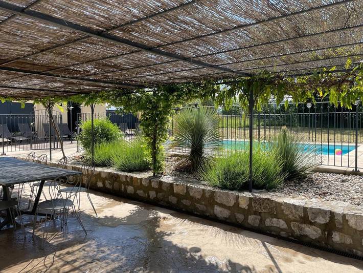 Location de vacances pour 10 personnes, avec vue ainsi que piscine et jardin, animaux acceptés à Saint-Alban-Auriolles - 3
