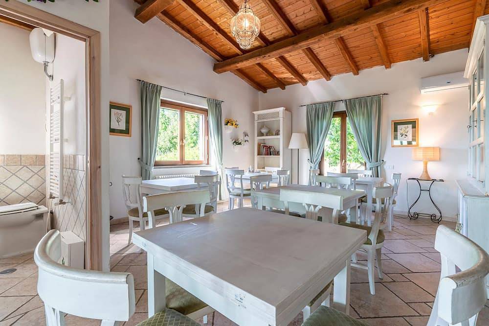 Lovely home in Vitorchiano Vt in Vitorchiano, Provincia di Viterbo