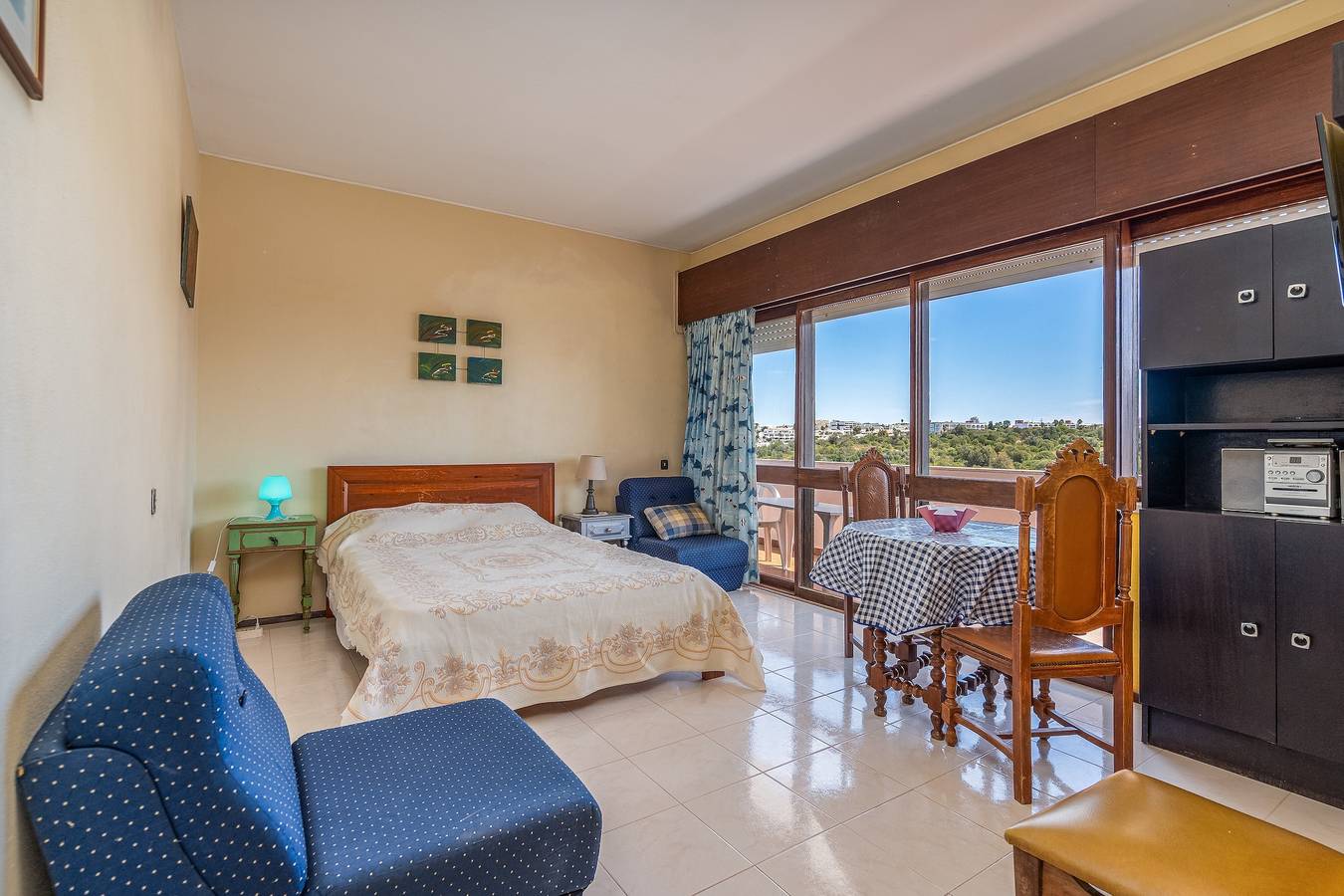 Appartamento intero, Appartamento 'Alvorada Divinal' con Vista Mare, Giardino Privato e Balcone in Alvor, Distretto di Faro