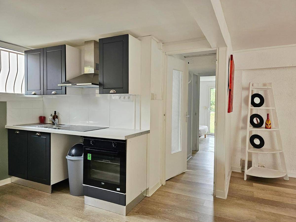 Appartement entier, Appartement lumineux et calme en rez-de-jardin in Castanet-Tolosan, Canal du Midi