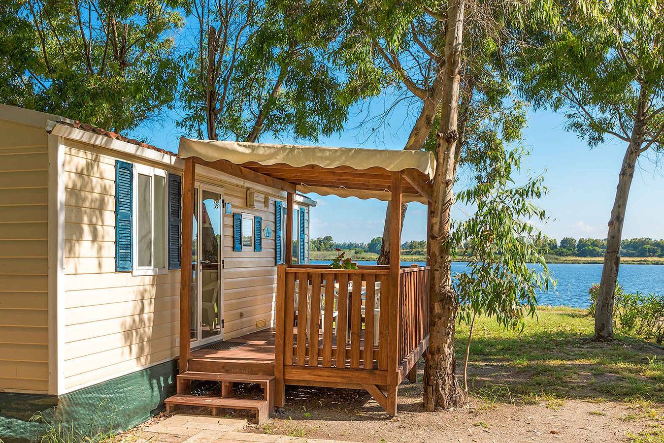 Casa mobile con piscina per 6 persone in Fertilia, Provincia di Sassari