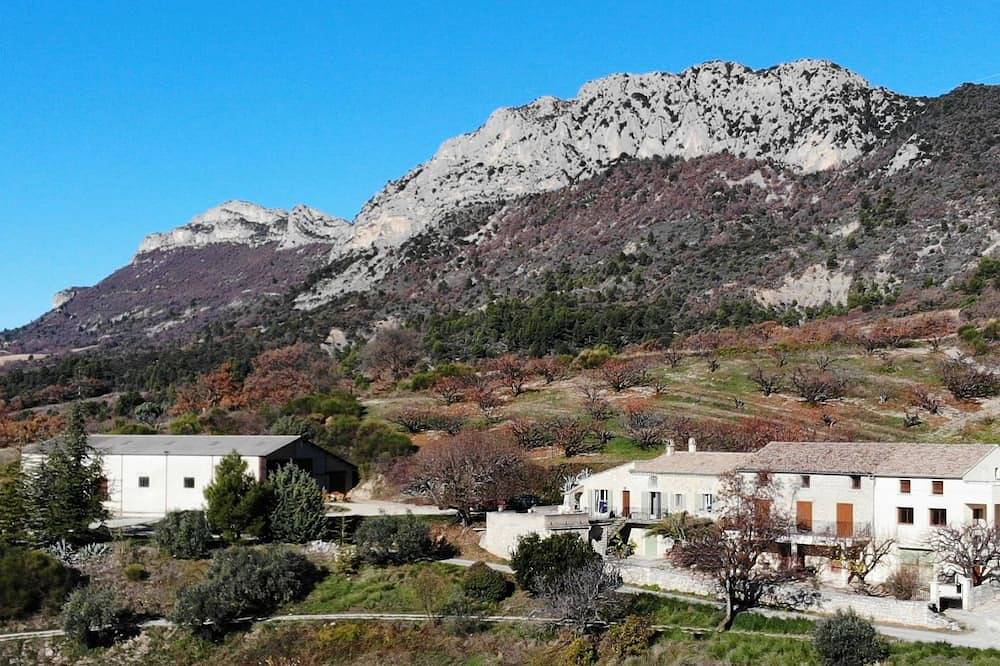Appartement entier, Lou Pitchot Maximénet Le cerf in Buis-les-Baronnies, Région de nyons