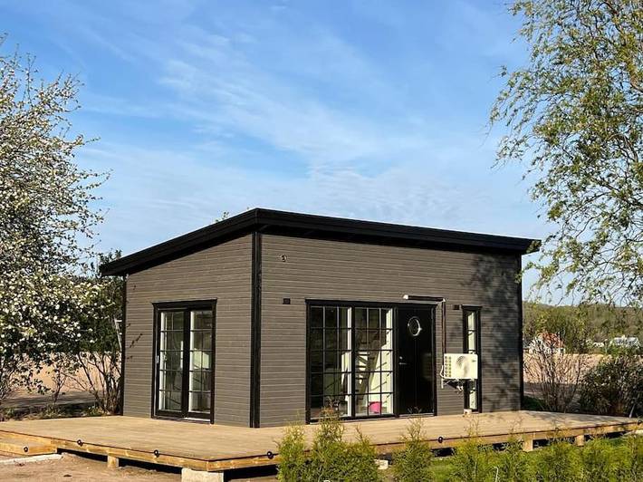 Chalet pour 3 personnes, avec jardin et jacuzzi