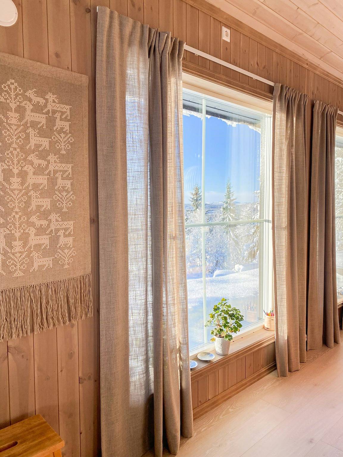 Neue Hütte mit Bergblick in Bittermarka in Trysil in Trysil