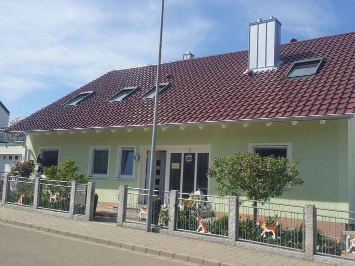 Ferienhaus für 2 Personen, mit Garten und Sauna in Altmühlsee