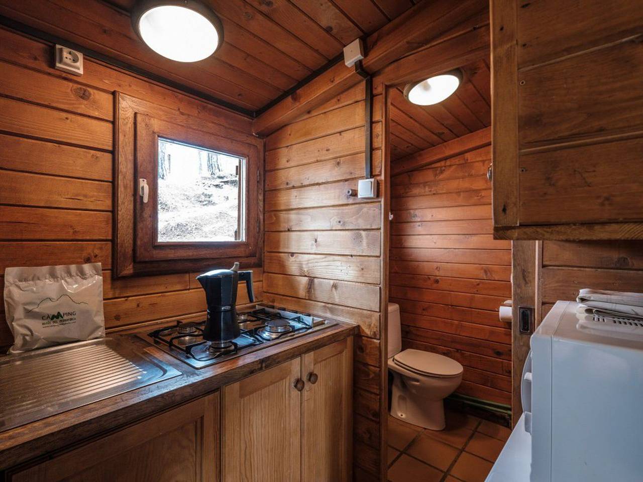 Acogedor bungalow, mascotas permitidas - 4 pers. in Saldes, Pirineo Catalan