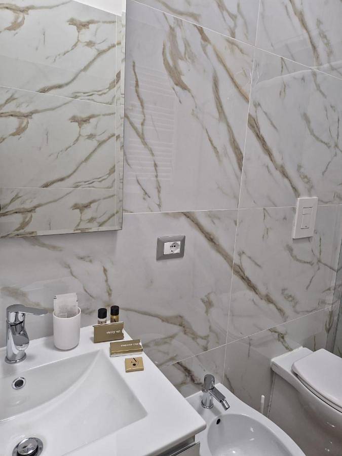 Double Room with Private Bathroom in Nocera Inferiore, Costa tirrenica Campania