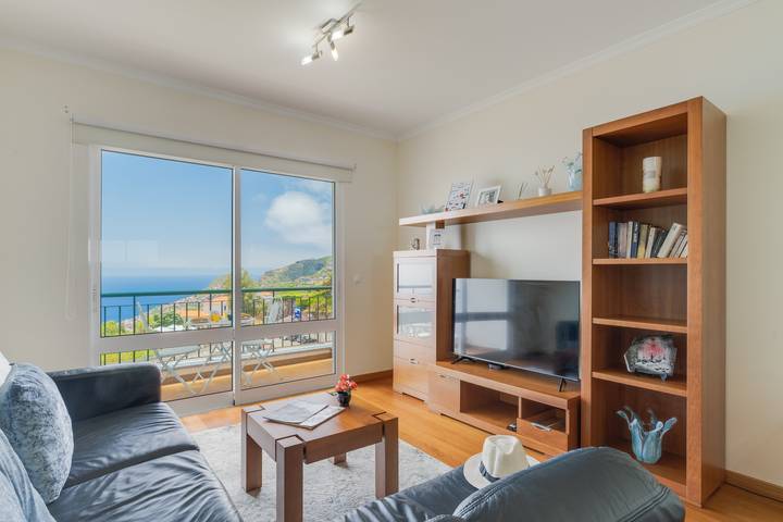 Gîte pour 5 personnes, avec vue sur l’océan ainsi que terrasse et vue à Câmara de Lobos - 2