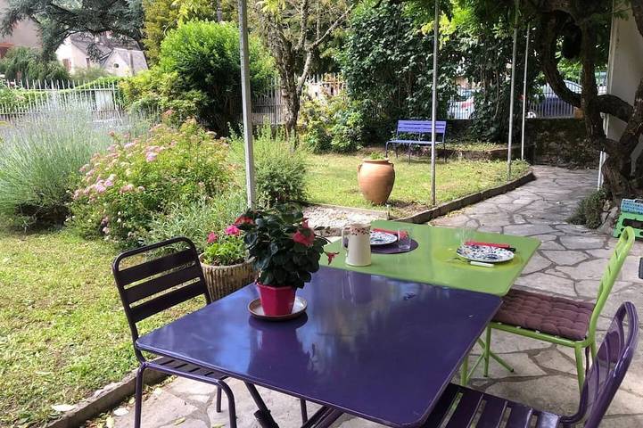 Location de vacances pour 6 personnes, avec jardin à La Canourgue