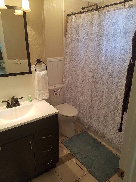 Cozy, Spacious, Great Location to amenities in Anderson County