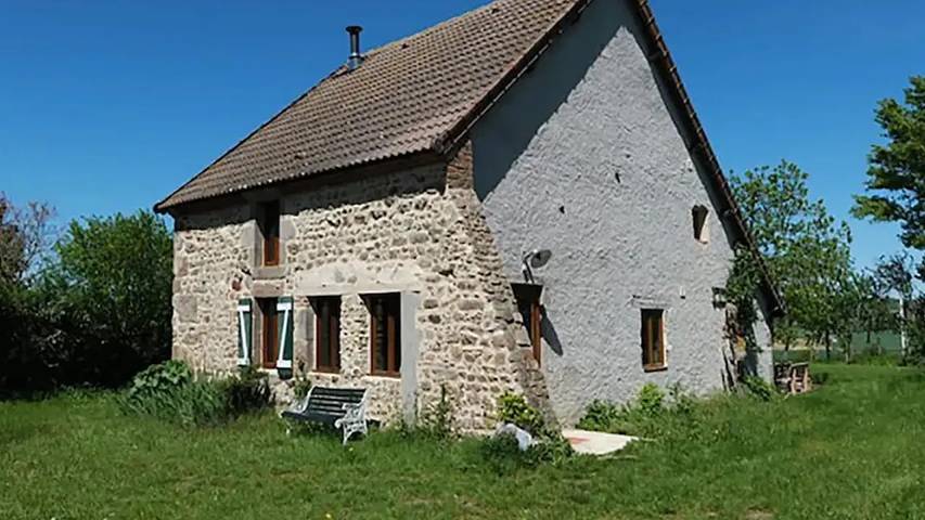Location de vacances pour 5 personnes, avec Terrasse et Jardin à Lapeyrouse