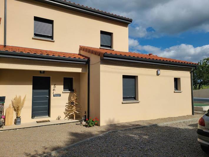 Chambre d’hôte pour 2 personnes, avec piscine et jardin ainsi que terrasse et vue dans Parc Naturel Régional du Pilat - 3
