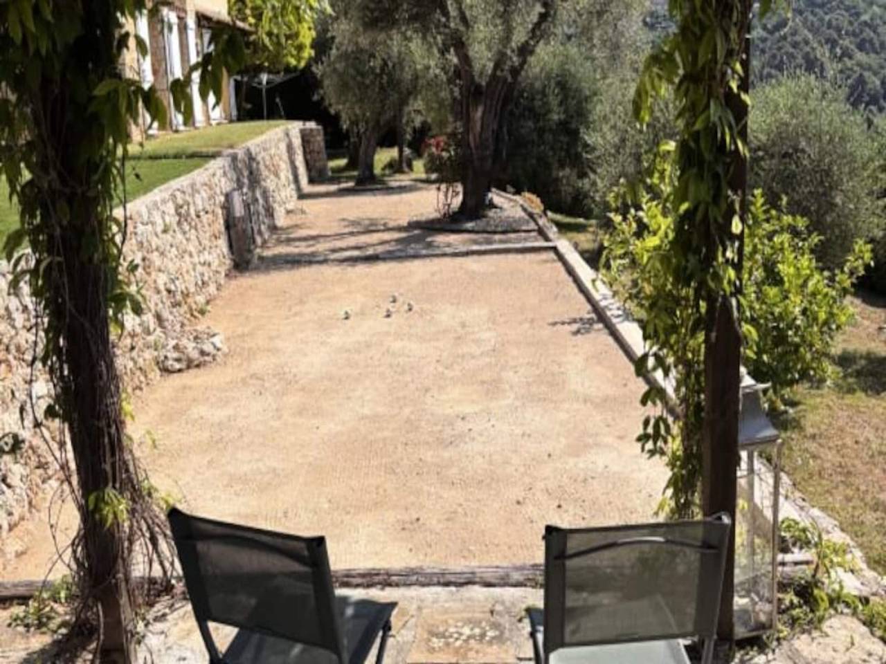 Entire apartment, Villa in Cabris with Sea View & Jacuzzi in Cabris, Cannes region