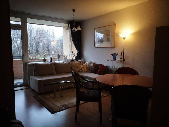 Ferienwohnung für 4 Personen, mit Seeblick und Ausblick sowie Pool und Garten, kinderfreundlich - 1