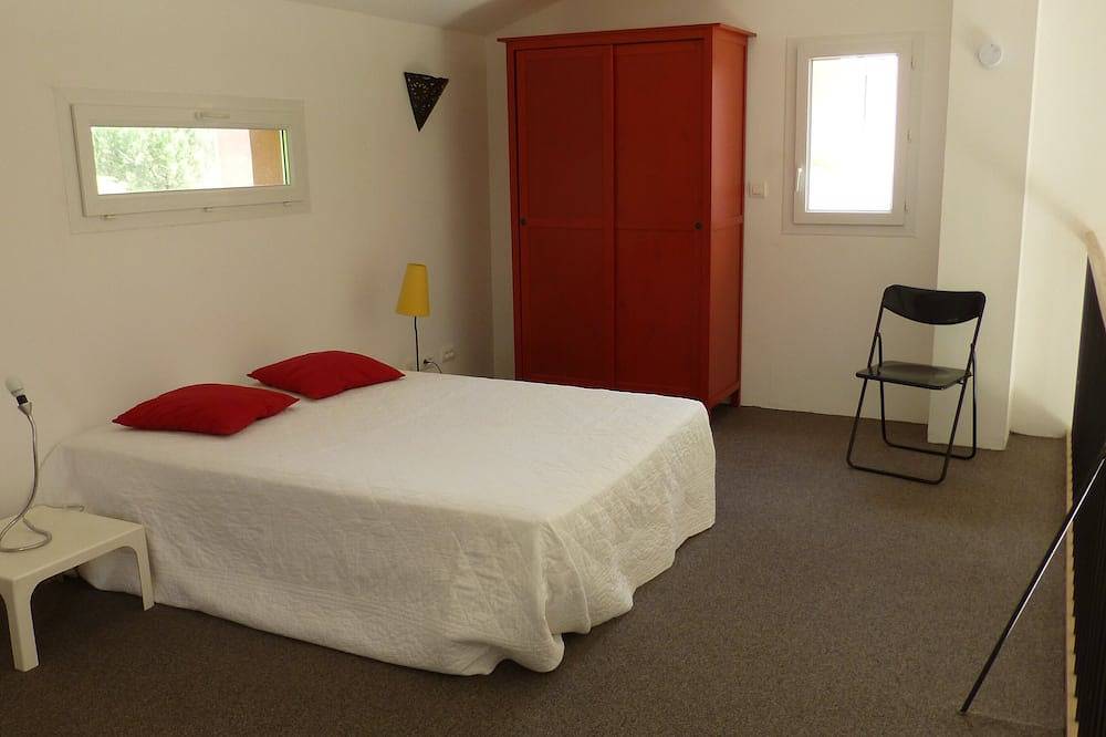 Alquiler Cottage contemporánea: la propiedad arbolada, piscina privada, Vista Luberon in Cavaillon, Parque natural regional del Luberon