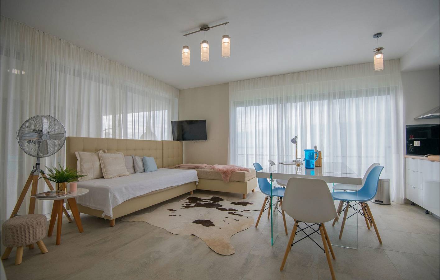 Gemütliche 2-Zimmer-Wohnung mit Pool, WLAN und Zugang zum Strand (1 km entfernt) in Grljevac (Podstrana), Podstrana
