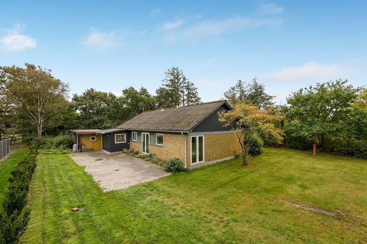 Ferienhaus für 8 Personen, mit Whirlpool und Sauna, mit Haustier in Stauning