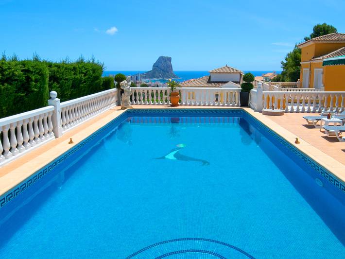 Ferienhaus für 11 Personen, mit Terrasse und Pool in Calpe