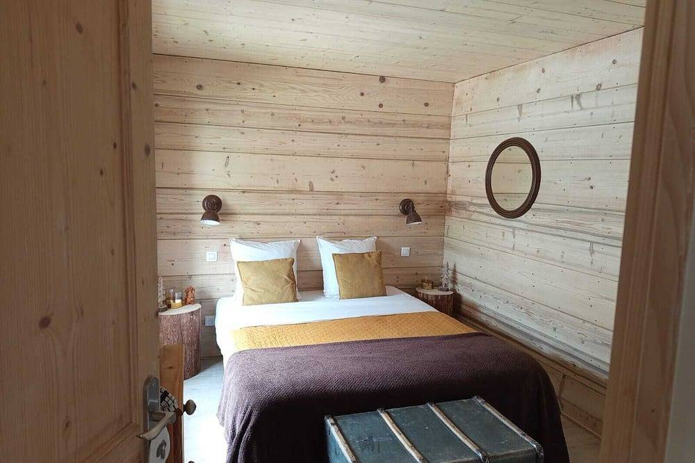 Entire apartment, Au Charmant Chablis in Champagnole, Jura