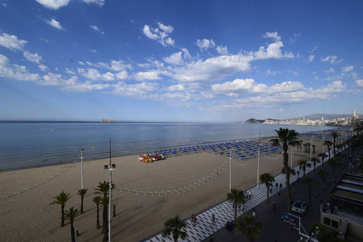 Apartamento de vacaciones para 6 personas, con vistas al mar y balcón - 1