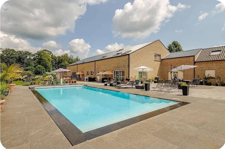 Appartement de vacances pour 4 personnes, avec Terrasse et Jardin ainsi que Piscine et Sauna à Neerpelt