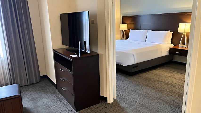 Staybridge Suites Chicago-Oakbrook Terrace in Condado de DuPage