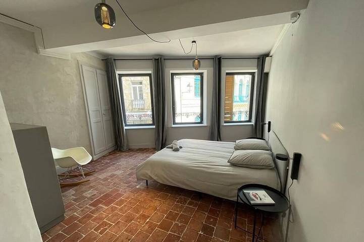 Chambre d’hôte pour 2 personnes, avec Jardin à Lormes