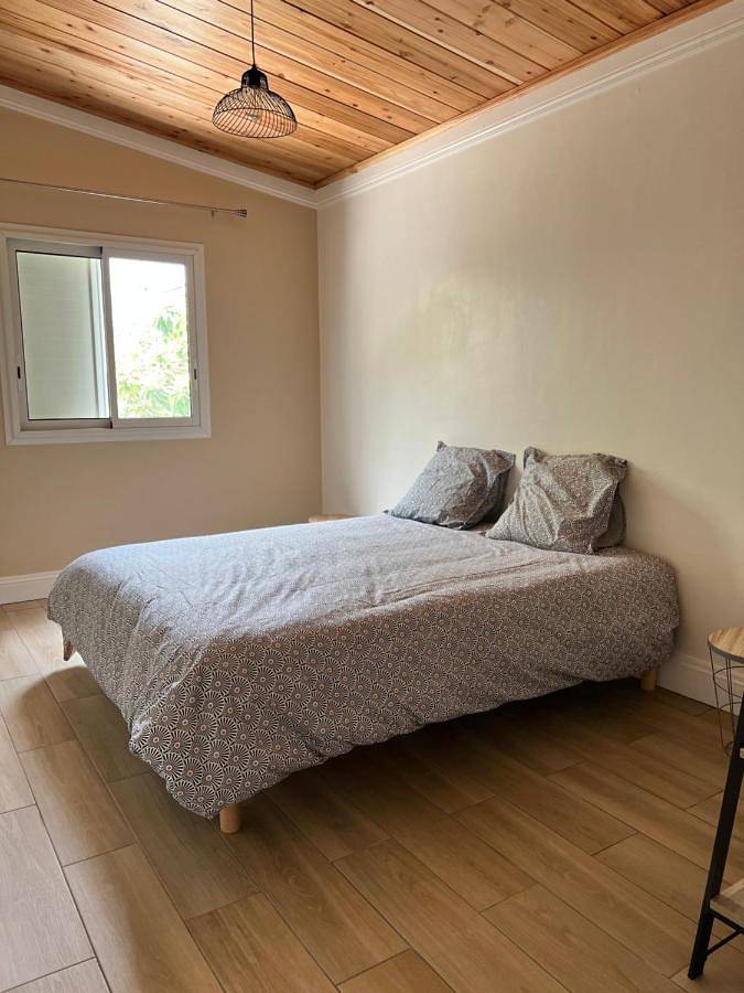 Location de vacances pour 6 personnes, avec vue et jardin dans La Chapelle Cilaos - 2