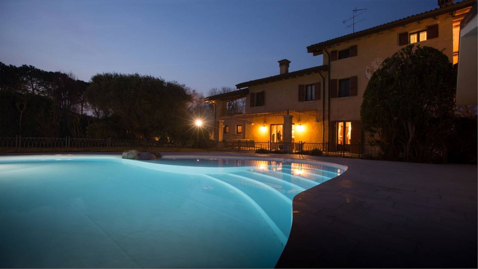 Villa für 26 Personen mit Terrasse in Ponti sul Mincio, Gardasee