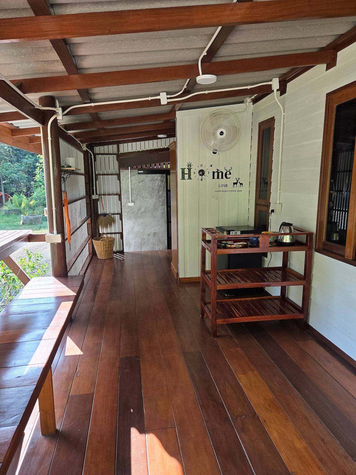 Peaceful Mountain Retreat in Ao Luek Tai in Krabi Province