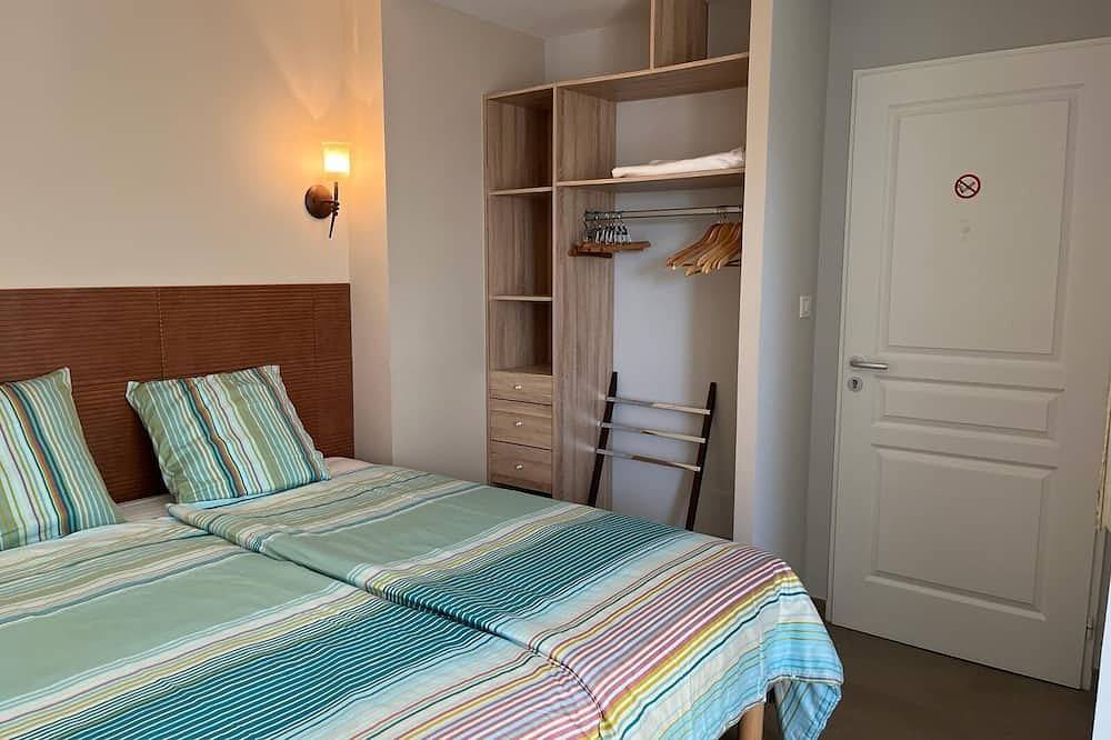 Appartamento intero, Studio \"Giovanna\" avec piscine & vue sur la baie d'Ajaccio ! in Alata (Corsica), Ajaccio e dintorni