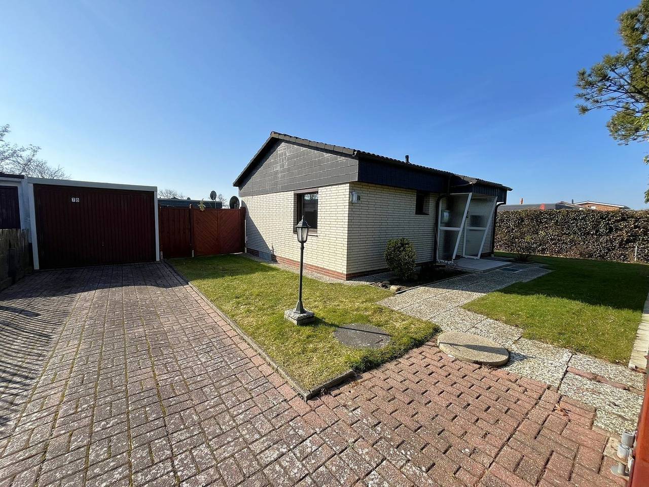 Gemütliches Ferienhaus in Warwerort, 150 m zur Nordsee, mit Garten. Kurtaxenfrei in Warwerort, Nordseeküste