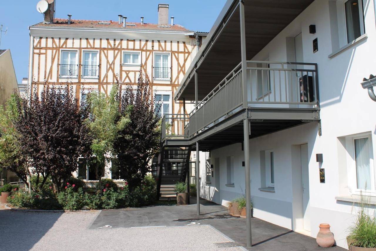 Hôtel Pasteur in Châlons-en-Champagne, Marne
