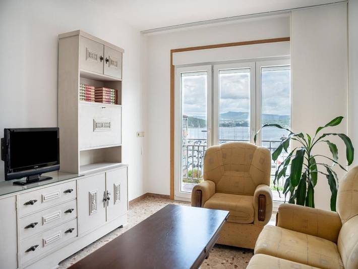 Gîte pour 7 personnes, avec Balcon ainsi que Terrasse et Vue dans Combarro - 2