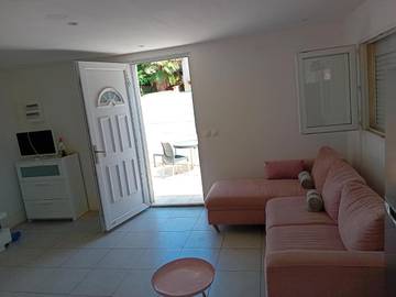 Gîte pour 2 personnes, avec terrasse dans Port de l'Estaque