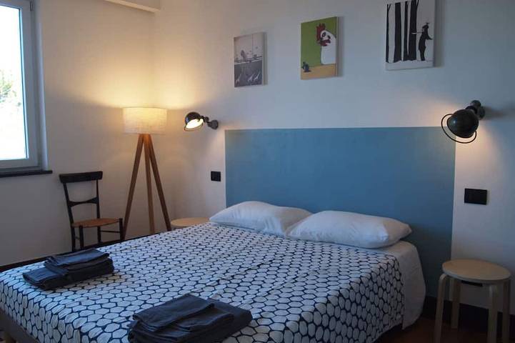 Appartement entier, Maison entourée de verdure près de la mer avec terrasse et girdino in Chiavari, Riviera di Levante