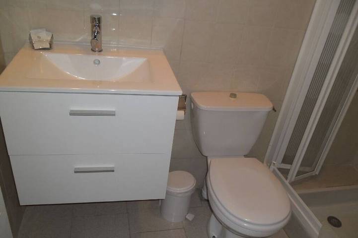Location de vacances pour 2 personnes, avec Piscine à Autignac - 4